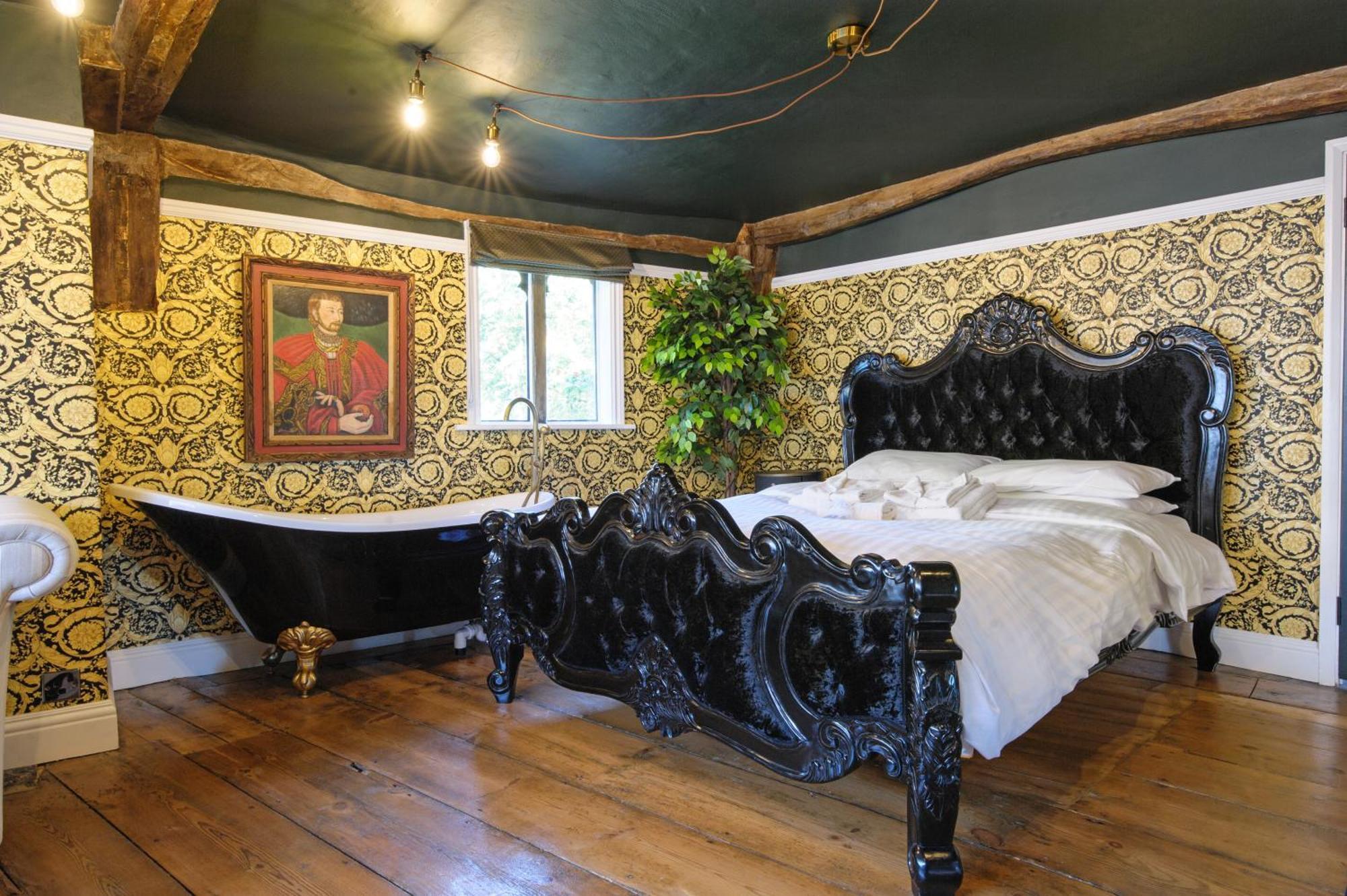 Villa Huge Deluxe 600 Year Old Essex Manor, Hot Tub, Cinema Room, Sky Tv Saffron Walden