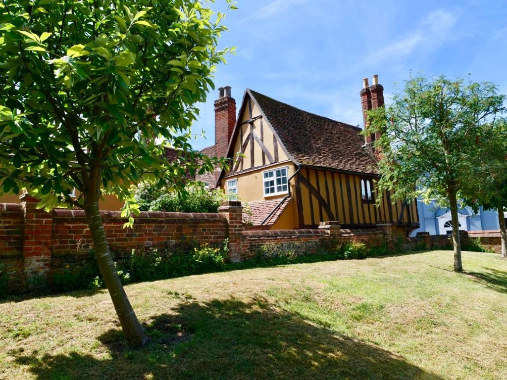 Huge Deluxe 600 Year Old Essex Manor, Hot Tub, Cinema Room, Sky Tv Villa *